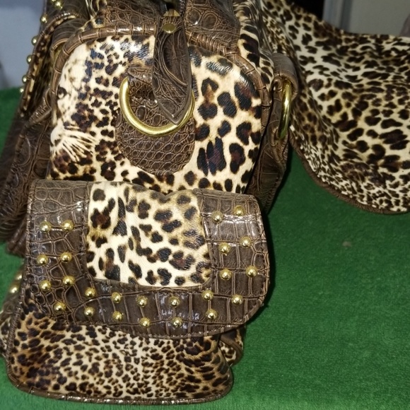 Handbag - Picture 4 of 8